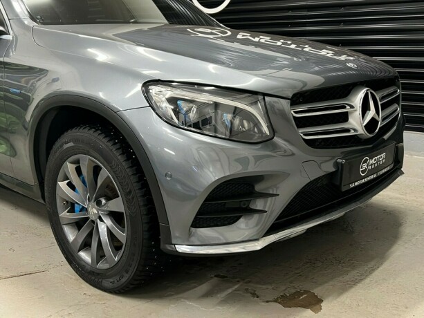 mercedes-benz-glc-elektrisitetbensin-2017-big-2
