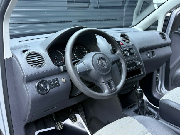 volkswagen-caddy-maxi-diesel-2013-big-9