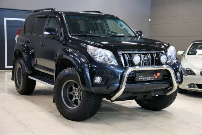 toyota-land-cruiser-diesel-2012-big-3