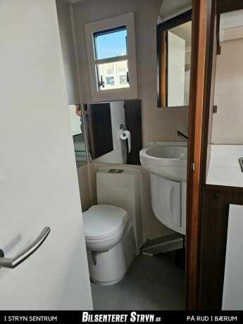 mercedes-benz-sprinter-diesel-2019-big-28