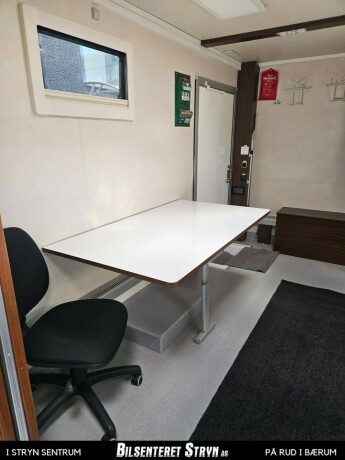 mercedes-benz-sprinter-diesel-2019-big-26