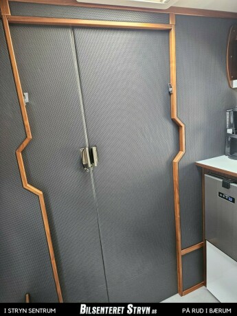 mercedes-benz-sprinter-diesel-2019-big-21