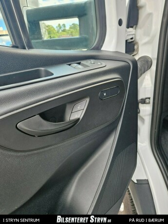 mercedes-benz-sprinter-diesel-2019-big-12