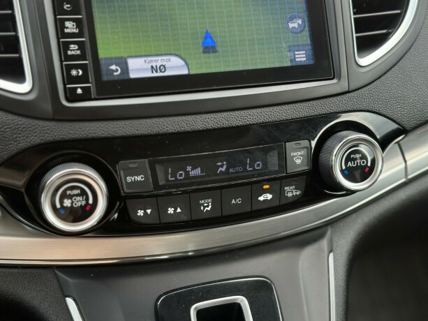 honda-cr-v-bensin-2015-big-24