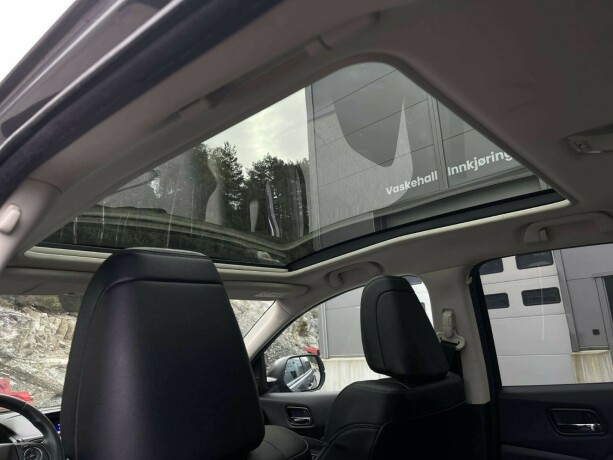 honda-cr-v-bensin-2015-big-35