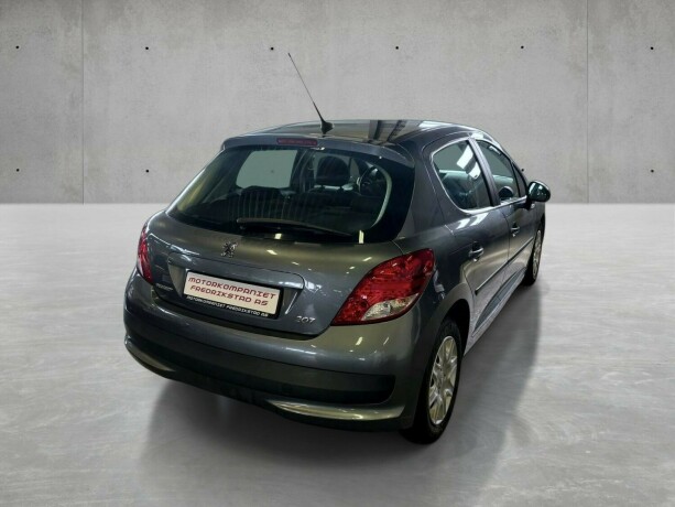 peugeot-207-diesel-2010-big-2