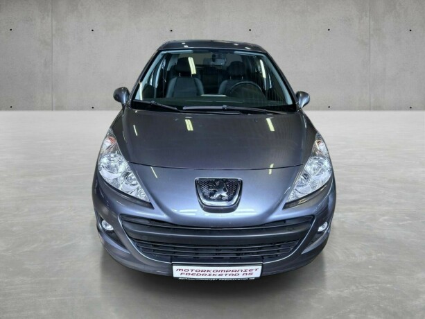 peugeot-207-diesel-2010-big-5