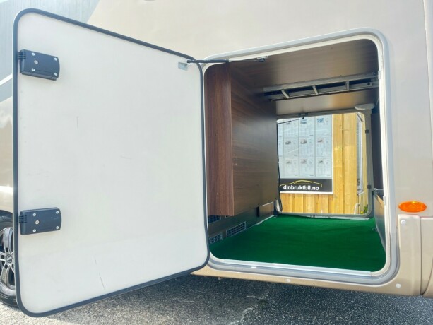 burstner-elegance-i810-2-enkle-senger-senkeseng-30-157hk-manuell-gir-alde-2-x-aircondition-topputgave-diesel-2013-big-9
