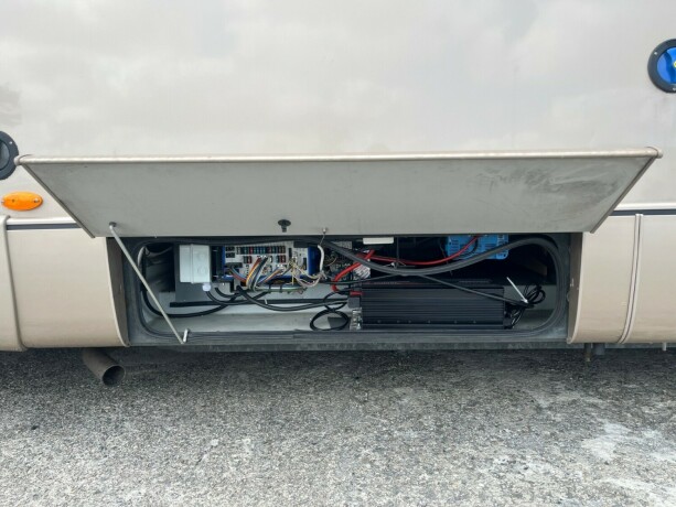 burstner-elegance-i810-2-enkle-senger-senkeseng-30-157hk-manuell-gir-alde-2-x-aircondition-topputgave-diesel-2013-big-14