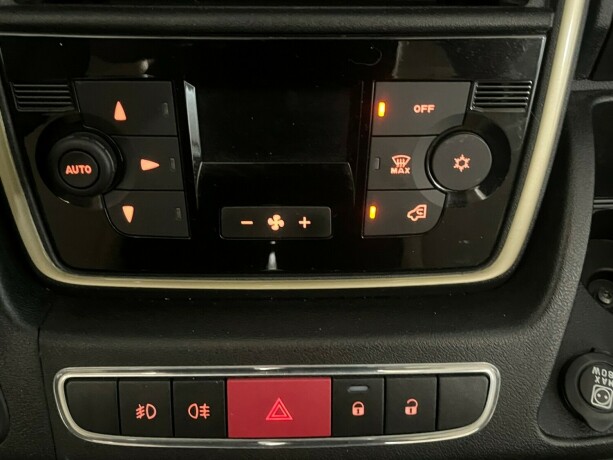 burstner-elegance-i810-2-enkle-senger-senkeseng-30-157hk-manuell-gir-alde-2-x-aircondition-topputgave-diesel-2013-big-24