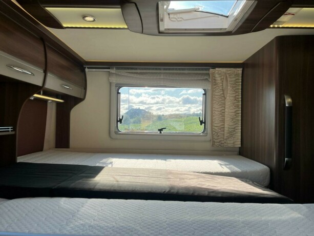 burstner-elegance-i810-2-enkle-senger-senkeseng-30-157hk-manuell-gir-alde-2-x-aircondition-topputgave-diesel-2013-big-89