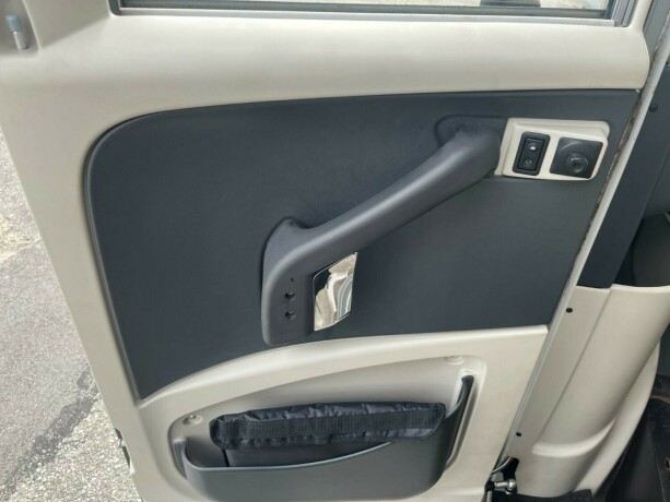 burstner-elegance-i810-2-enkle-senger-senkeseng-30-157hk-manuell-gir-alde-2-x-aircondition-topputgave-diesel-2013-big-17