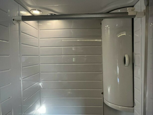 burstner-elegance-i810-2-enkle-senger-senkeseng-30-157hk-manuell-gir-alde-2-x-aircondition-topputgave-diesel-2013-big-72