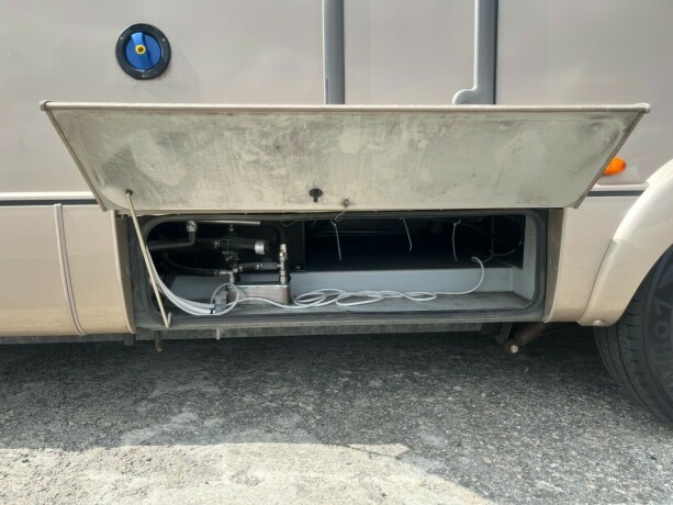 burstner-elegance-i810-2-enkle-senger-senkeseng-30-157hk-manuell-gir-alde-2-x-aircondition-topputgave-diesel-2013-big-15