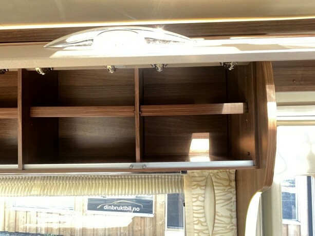 burstner-elegance-i810-2-enkle-senger-senkeseng-30-157hk-manuell-gir-alde-2-x-aircondition-topputgave-diesel-2013-big-36