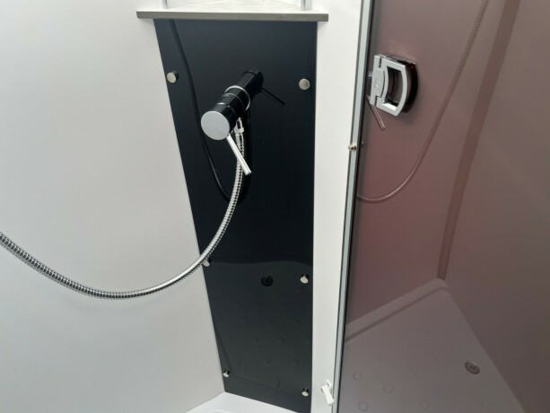 benimar-tessoro-497-queensbed-elsenkeseng-face-2-face-sittegruppe-20-170hk-diesel-2021-big-58