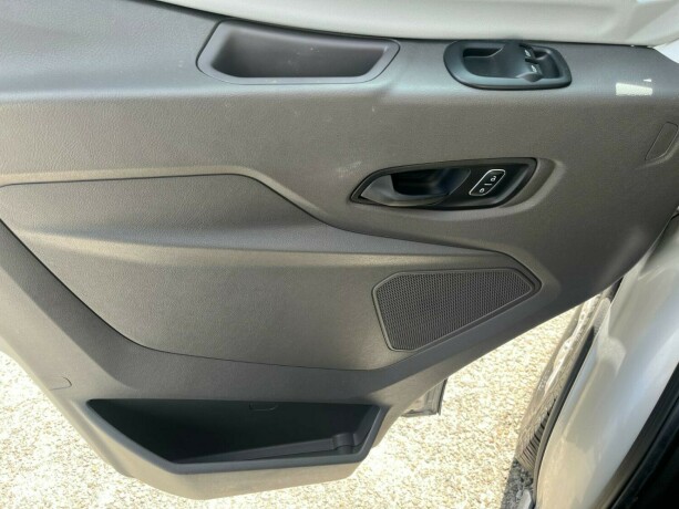 benimar-tessoro-497-queensbed-elsenkeseng-face-2-face-sittegruppe-20-170hk-diesel-2021-big-12