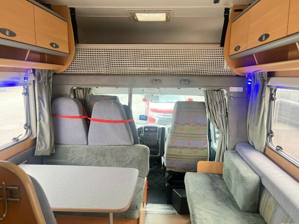 dethleffs-advantage-lav-seng-nede-alkove-truma-kobi-varmer-ryggekamera-kj248leskap-god-nyttelast-diesel-2004-big-23