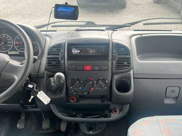 dethleffs-advantage-lav-seng-nede-alkove-truma-kobi-varmer-ryggekamera-kj248leskap-god-nyttelast-diesel-2004-big-15