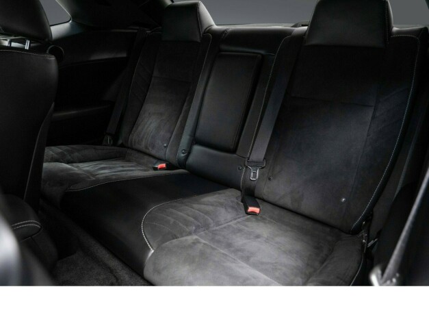 dodge-challenger-bensin-2015-big-26