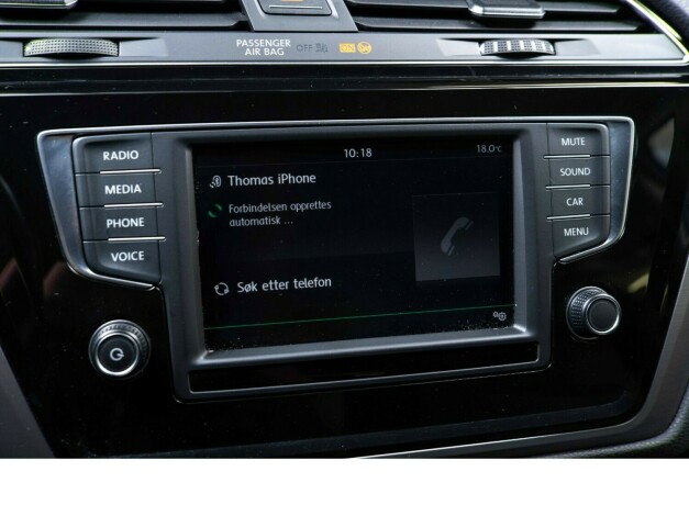 volkswagen-touran-bensin-2016-big-17