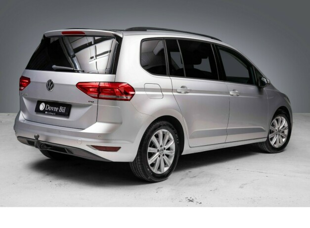 volkswagen-touran-bensin-2016-big-10