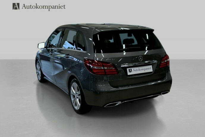 mercedes-benz-b-klasse-bensin-2017-big-3