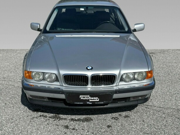 bmw-7-serie-bensin-2000-big-5