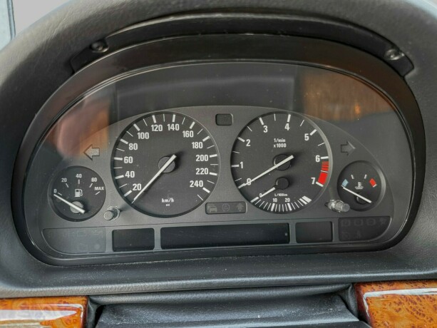 bmw-7-serie-bensin-2000-big-29