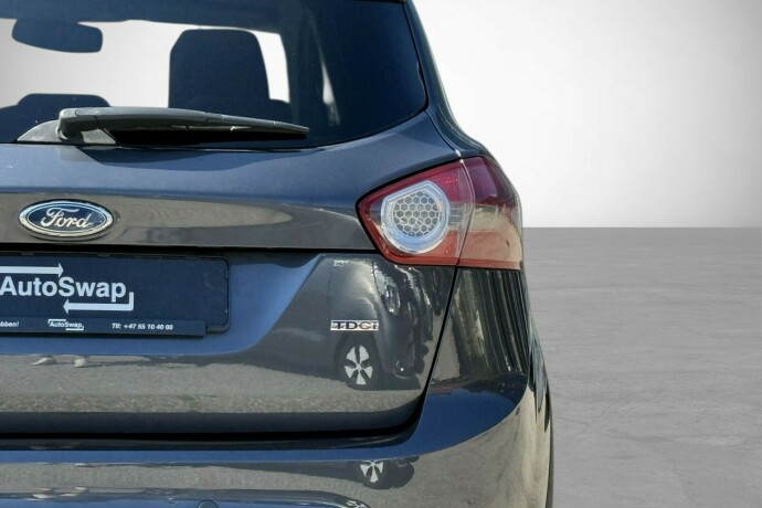 ford-kuga-diesel-2008-big-11