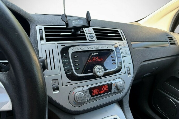 ford-kuga-diesel-2008-big-22