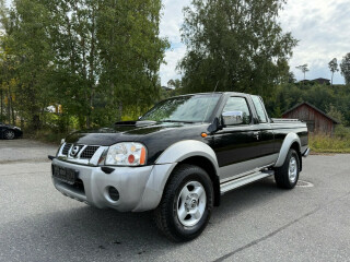 Nissan | King Cab | Diesel | 2011