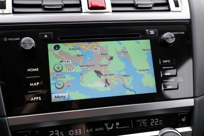 subaru-outback-bensin-2017-big-23