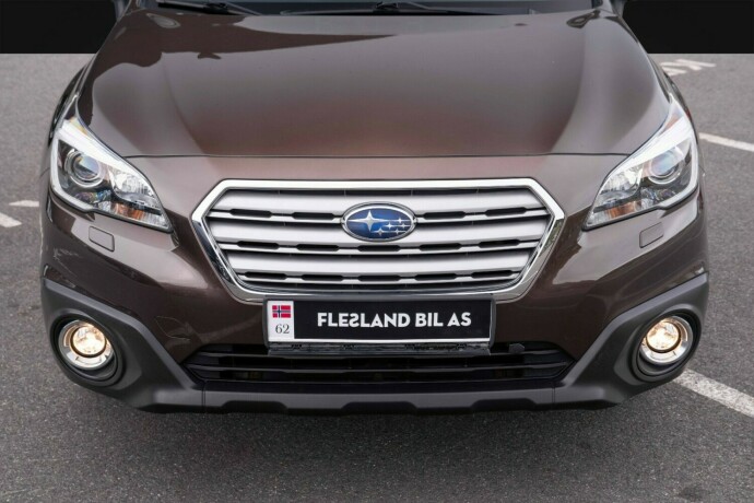 subaru-outback-bensin-2017-big-5