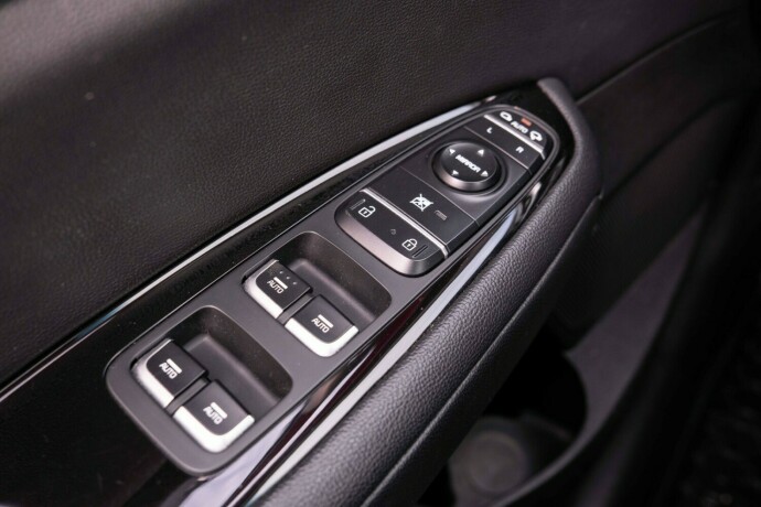 kia-optima-plug-in-petrol-2018-big-22