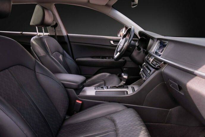 kia-optima-plug-in-petrol-2018-big-34
