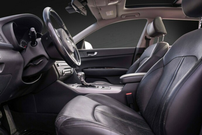 kia-optima-plug-in-petrol-2018-big-25