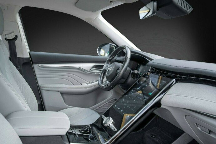 mg-marvel-r-elektrisitet-2022-big-40