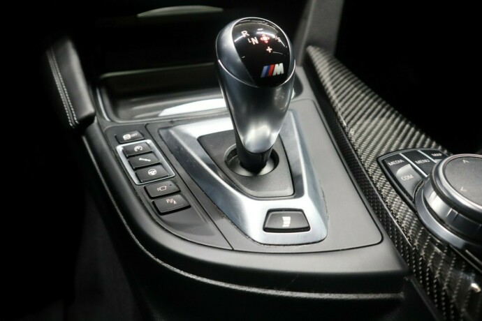 bmw-m4-bensin-2017-big-28
