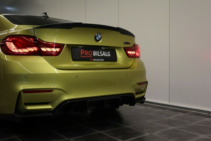bmw-m4-bensin-2017-big-47