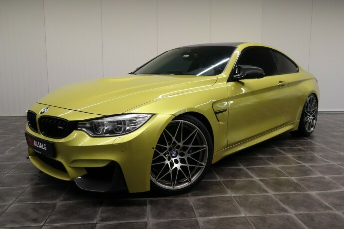 bmw-m4-bensin-2017-big-0