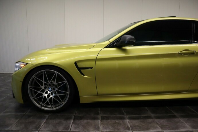 bmw-m4-bensin-2017-big-4