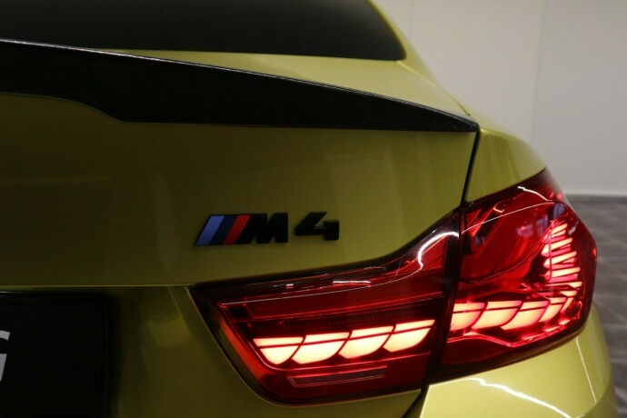 bmw-m4-bensin-2017-big-45