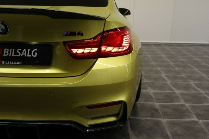 bmw-m4-bensin-2017-big-12