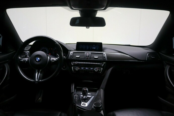bmw-m4-bensin-2017-big-17