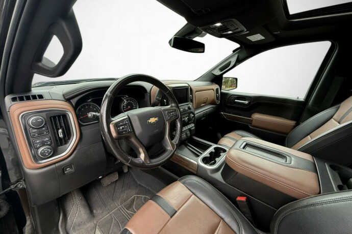 chevrolet-silverado-bensin-2022-big-17