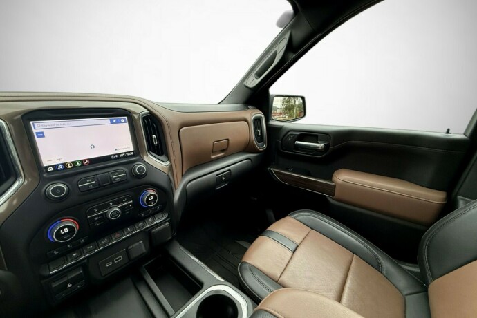 chevrolet-silverado-bensin-2022-big-34