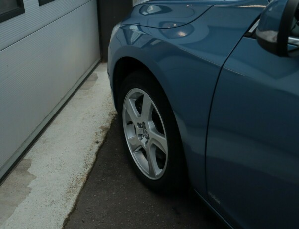 volvo-v60-diesel-2013-big-19