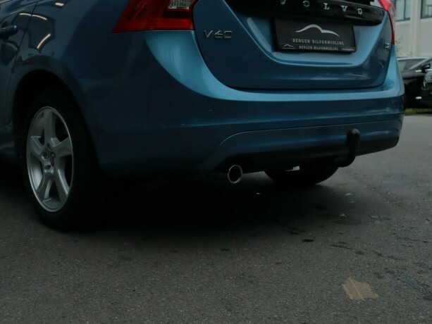 volvo-v60-diesel-2013-big-20