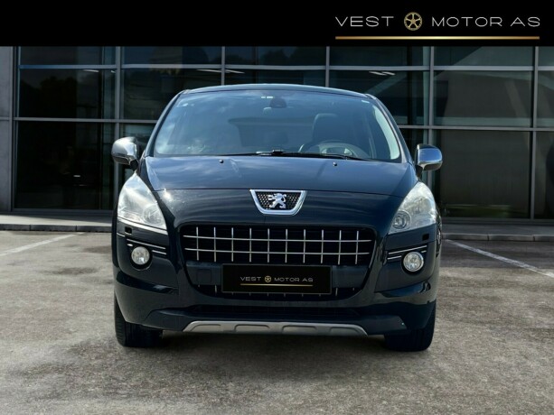 peugeot-3008-diesel-2009-big-1